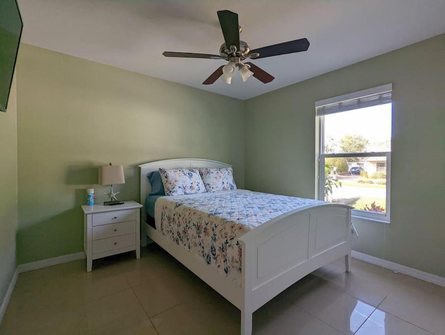 3Bed & 2Bath Property Couple Minutes From Siesta Key Beach & Downtown ساراسوتا المظهر الخارجي الصورة