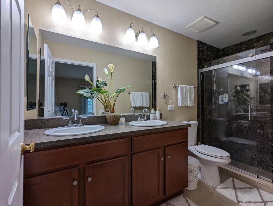 3Bed & 2Bath Property Couple Minutes From Siesta Key Beach & Downtown ساراسوتا المظهر الخارجي الصورة