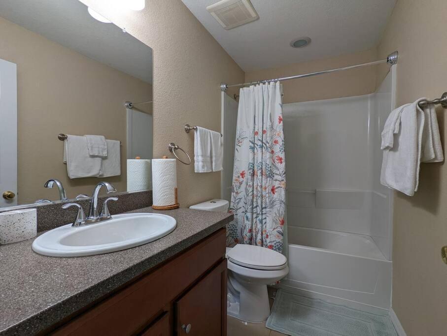 3Bed & 2Bath Property Couple Minutes From Siesta Key Beach & Downtown ساراسوتا المظهر الخارجي الصورة
