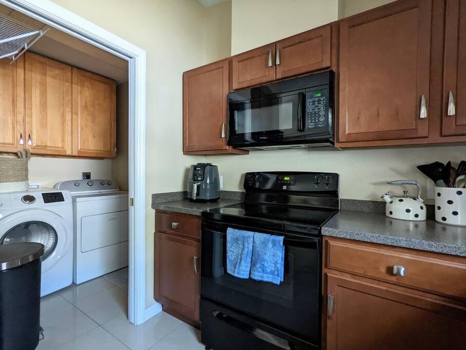 3Bed & 2Bath Property Couple Minutes From Siesta Key Beach & Downtown ساراسوتا المظهر الخارجي الصورة